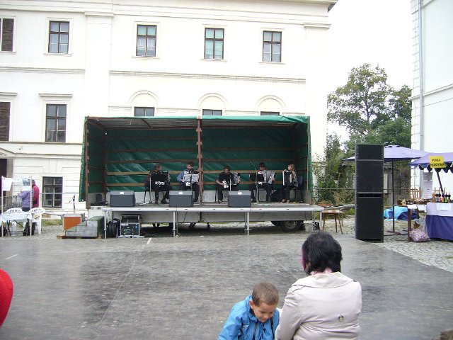 Akordeonový koncert na česnekových slavnostech v Rosicích 21.9.2013