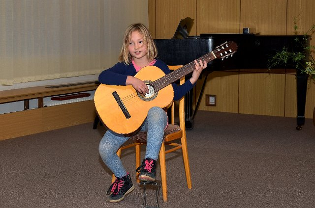 Žákovský koncert v sále ZUS Zastávka 13.11.2014