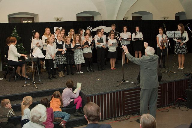 Vanoční koncert v sále ZKC Rosice 12.12.2014
