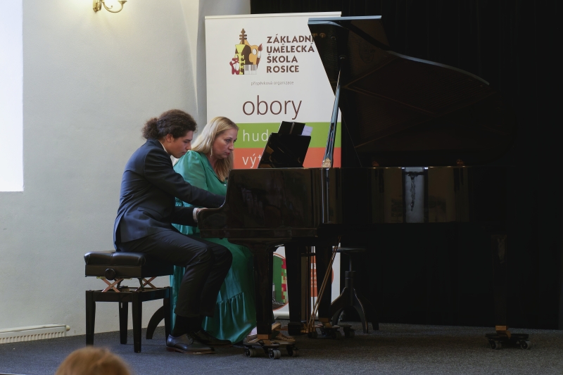 Závěrečný koncert Rosice 10. 5. 2024 (HO)