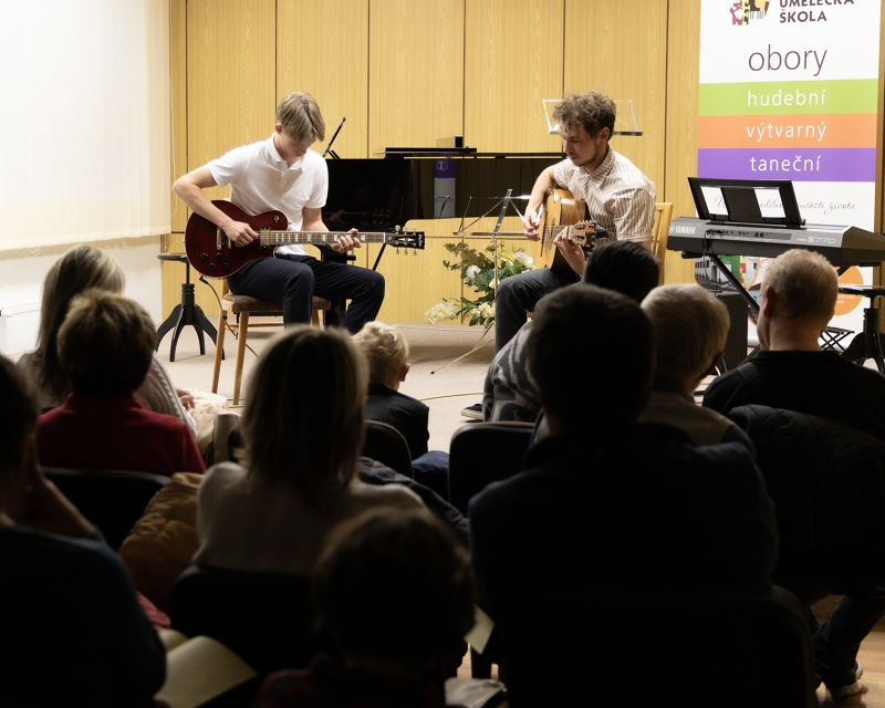 Žákovský koncert a výstava Zastávka 21. 11. 2024 (HO, VO)