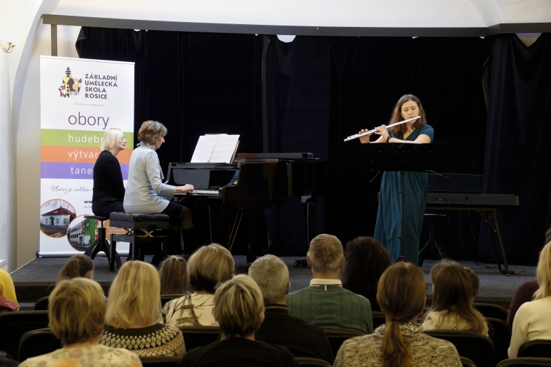 Žákovský koncert a výstava Rosice 22. 11. 2024 (HO, VO)