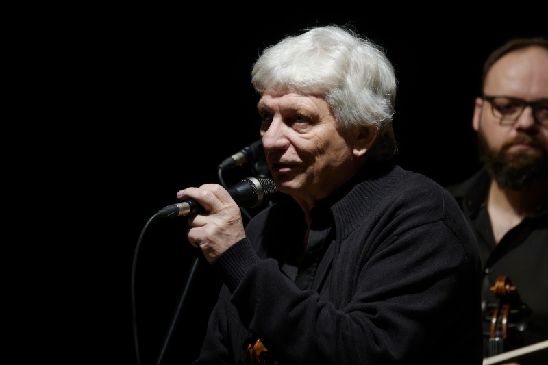 Koncert pěveckého sboru Anmaro s Hradišťanem a Jiřím Pavlicou, Rosice KD Cristal 9. 12. 2024 (HO)