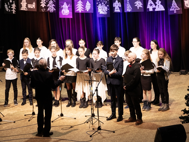 Vánoční koncert a výstava Rosice 13. 12. 2024 (HO, VO, TO)