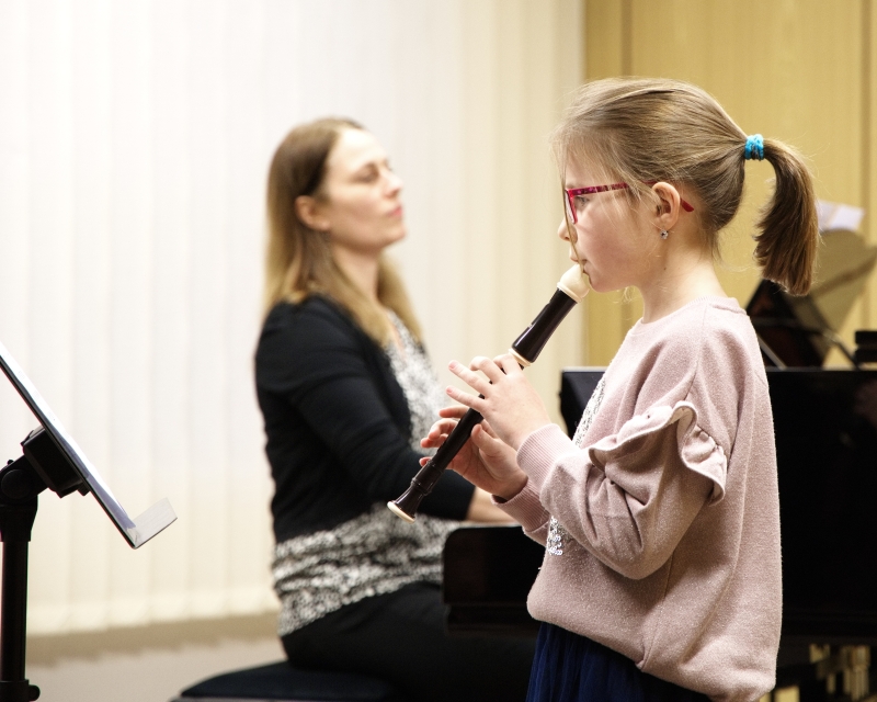 Žákovský koncert s výstavou Zastávka 6. 2. 2025 (HO, VO)