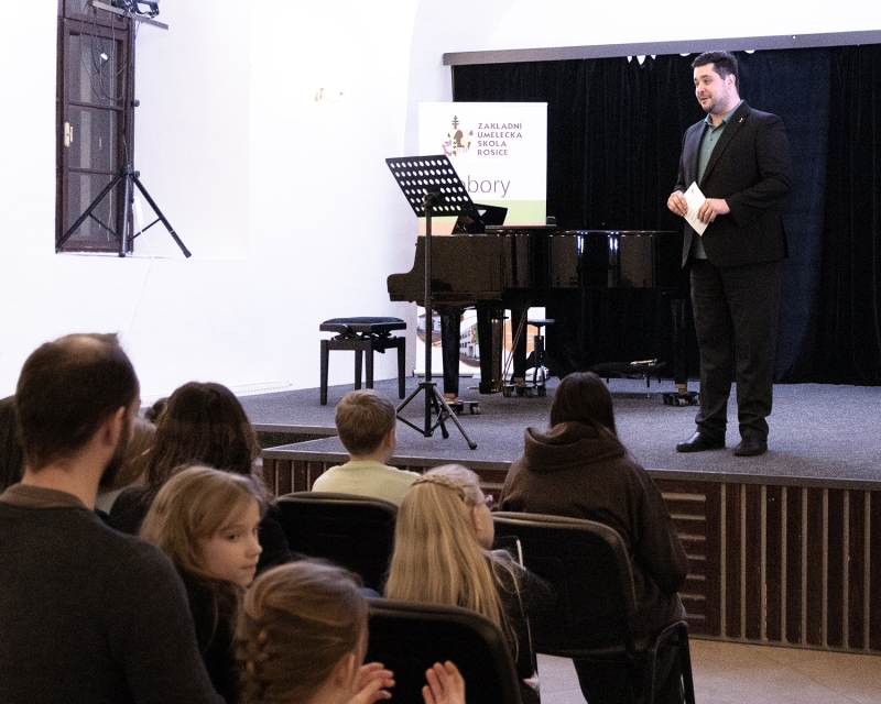 Žákovský koncert s výstavou Rosice 28. 2. 2025 (HO, VO)