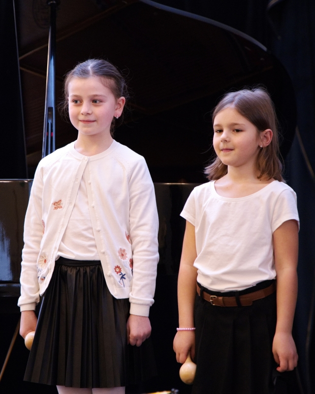 Žákovský koncert s výstavou Rosice 28. 3. 2025 (HO, VO)