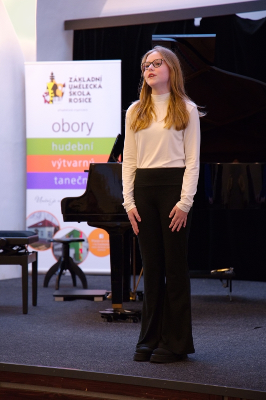 Žákovský koncert s výstavou Rosice 28. 3. 2025 (HO, VO)