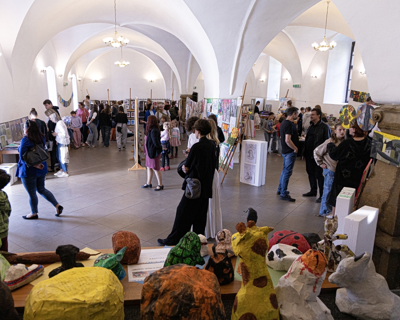 Vernisáž závěrečné výstavy VO, ZKC Rosice, 20. 5. 2025 (VO, HO)