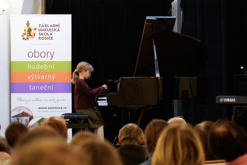 Žákovský koncert a výstava Rosice 7. 11. 2025 (HO, VO)