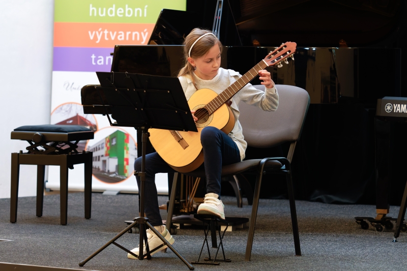 Žákovský koncert a výstava Rosice 7. 11. 2025 (HO, VO)