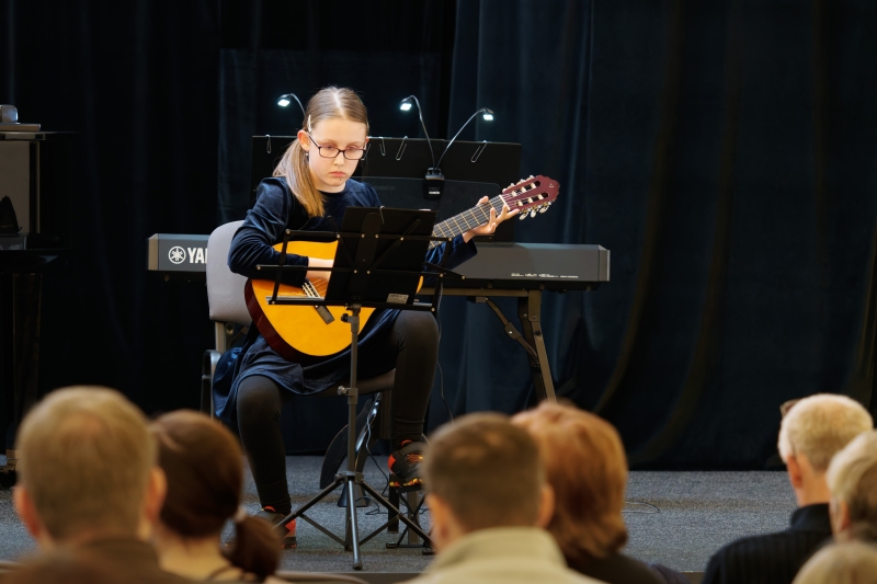 Žákovský koncert a výstava Rosice 7. 11. 2025 (HO, VO)