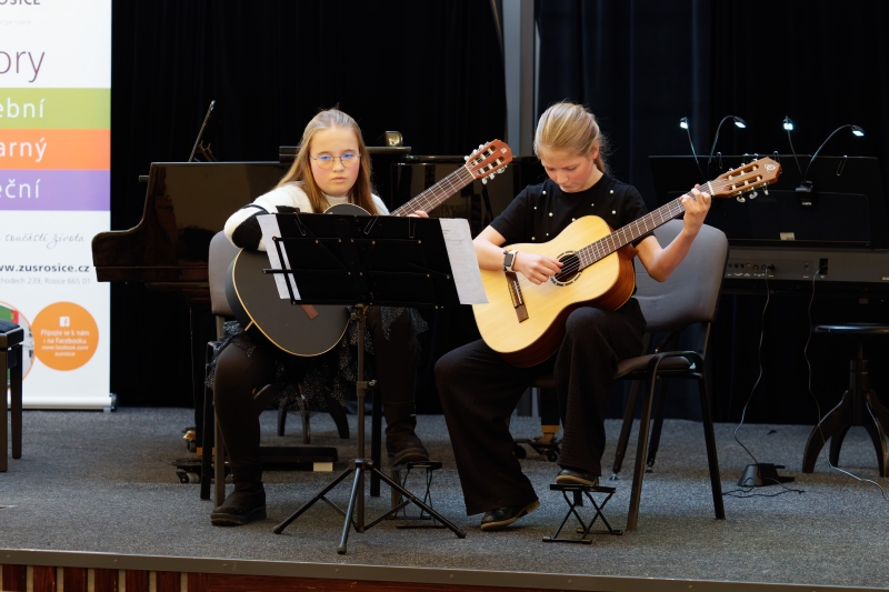 Žákovský koncert a výstava Rosice 7. 11. 2025 (HO, VO)