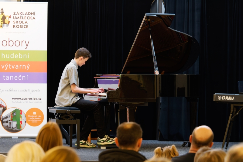 Žákovský koncert a výstava Rosice 20. 03. 2026 (HO, VO)