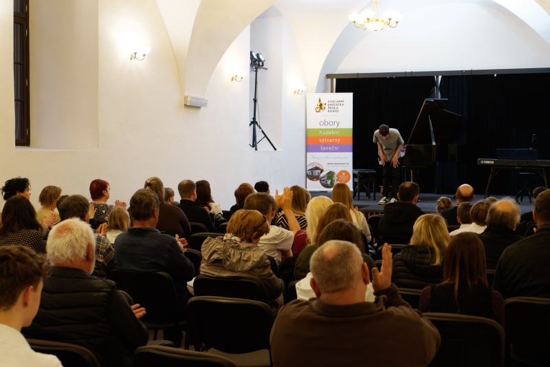 Žákovský koncert a výstava Rosice 20. 03. 2026 (HO, VO)